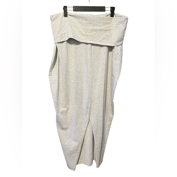 Skims Foldover Skirt - Picture 5 of 6